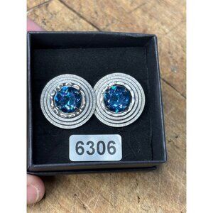 Silver Cufflinks With Blue Crystal Center & Circular Design